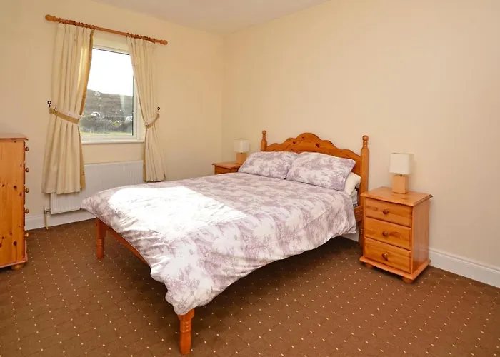 323 - Dom wakacyjny Cleggan